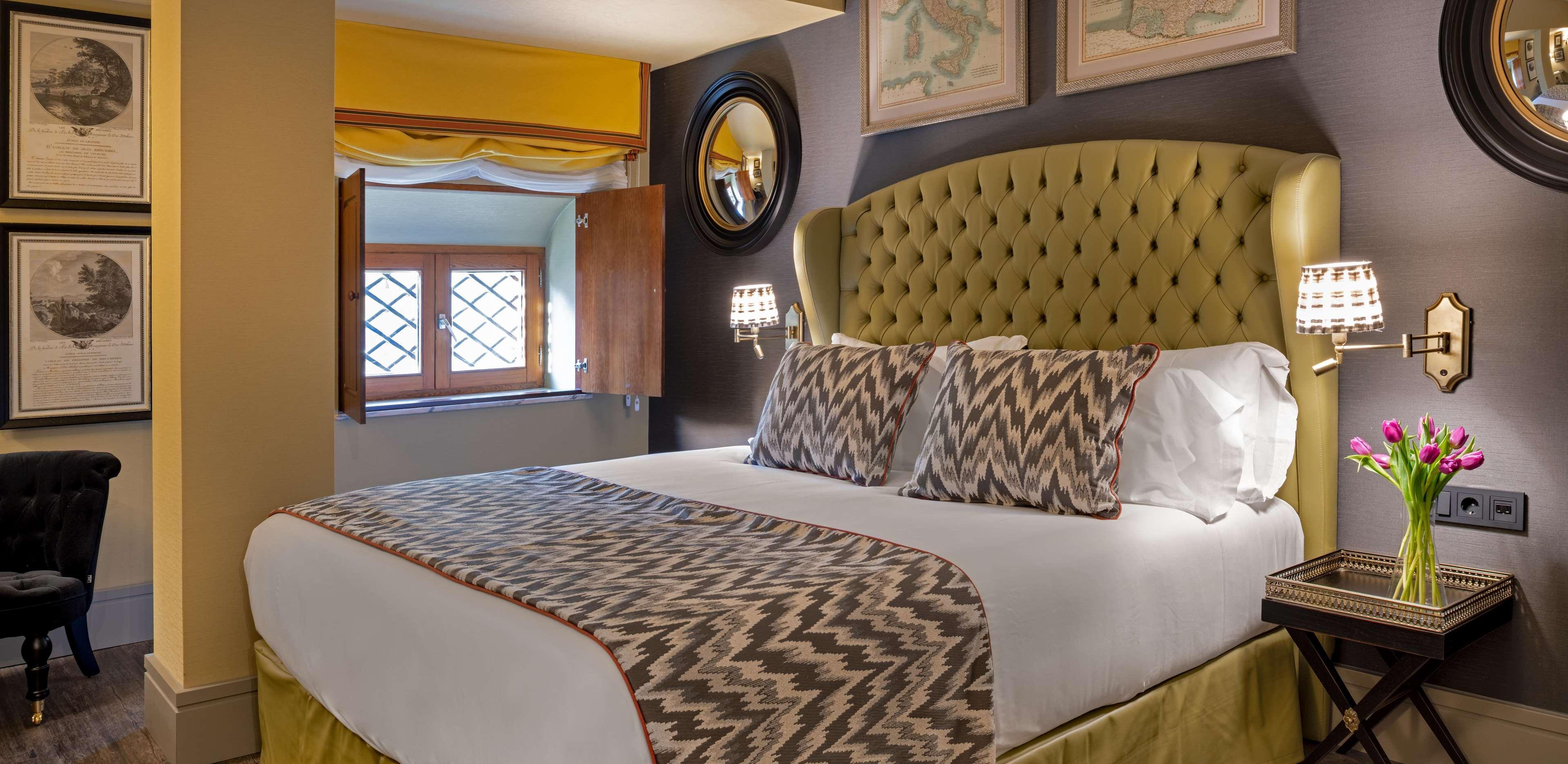 Hotel Nh Collection Colon Valenza Esterno foto