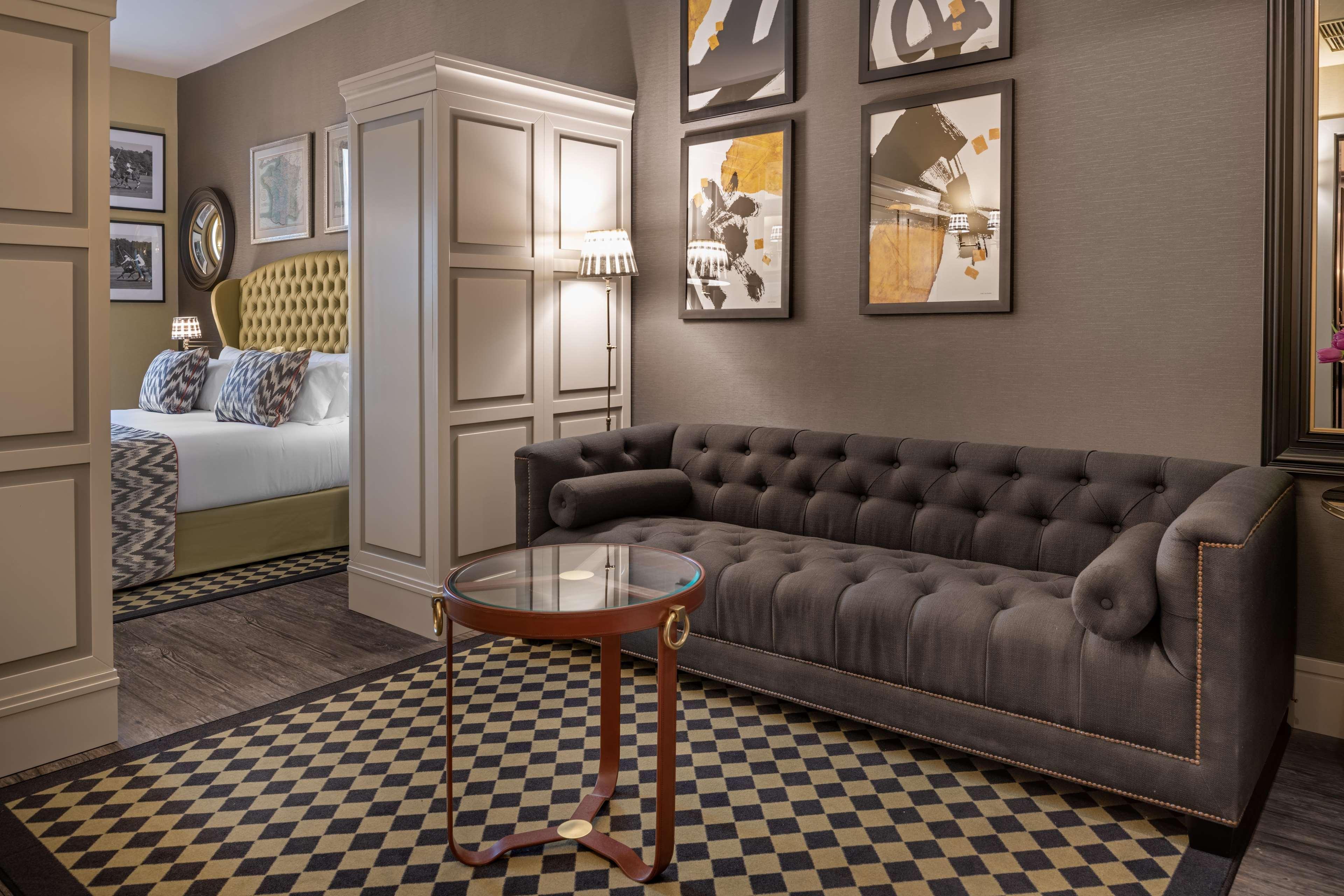 Hotel Nh Collection Colon Valenza Esterno foto