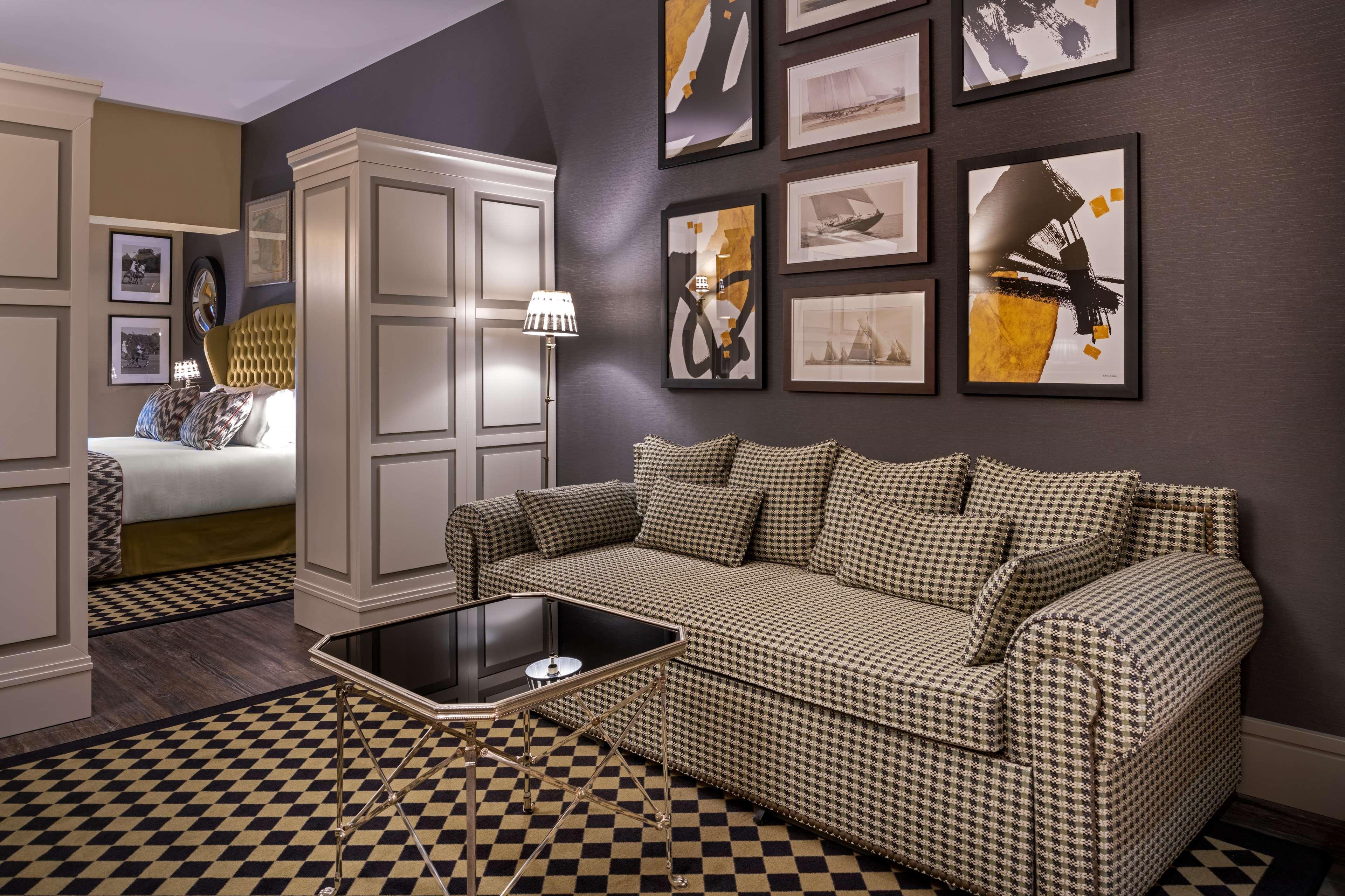 Hotel Nh Collection Colon Valenza Esterno foto