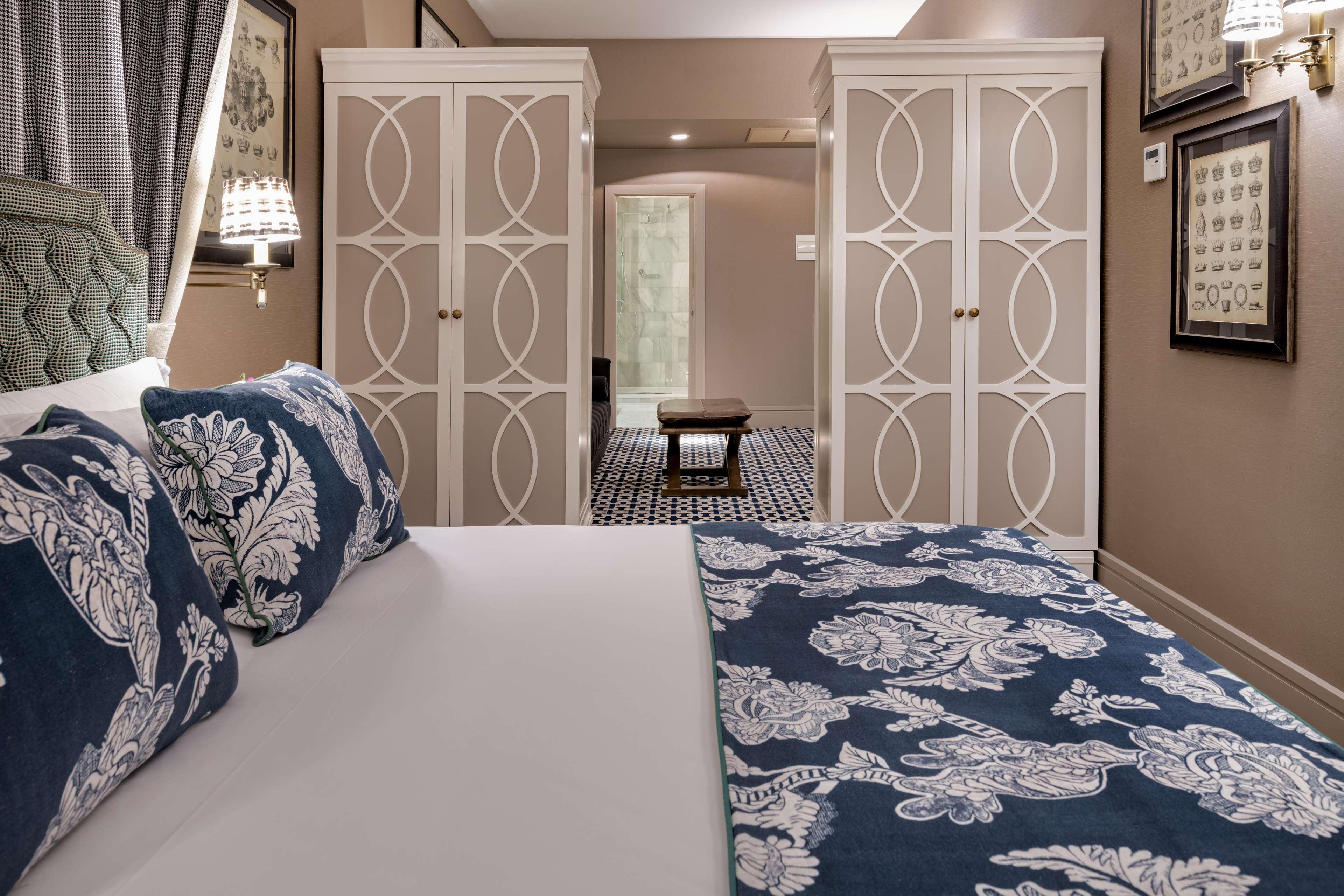 Hotel Nh Collection Colon Valenza Esterno foto