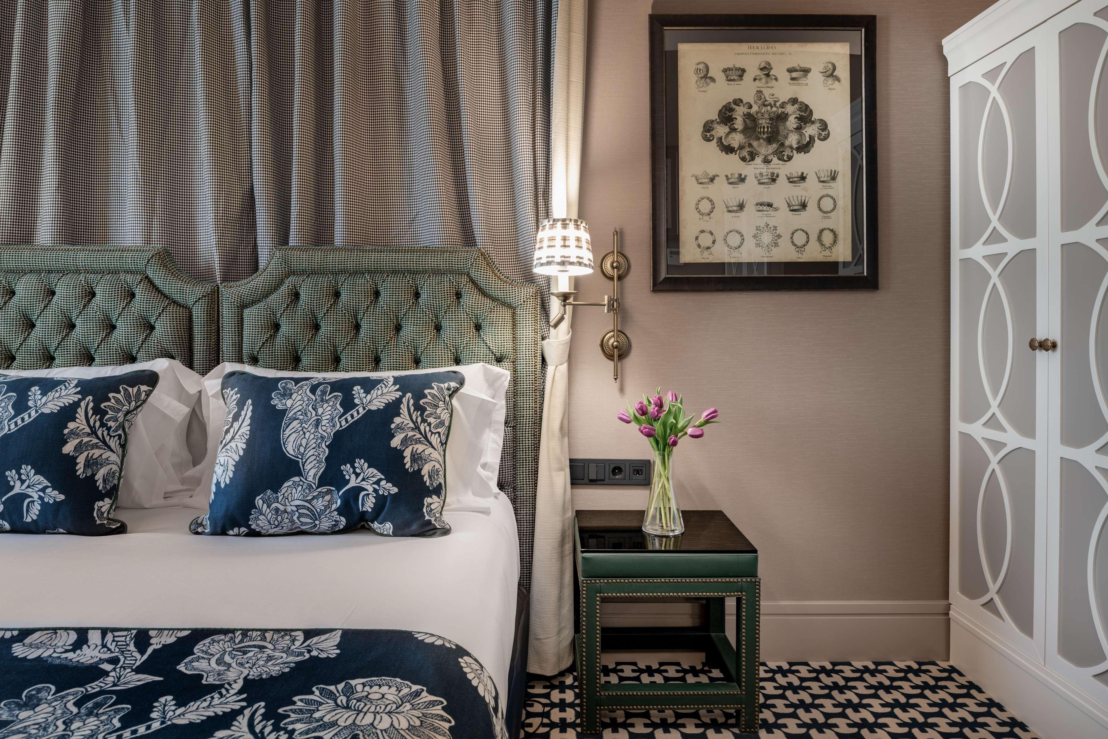 Hotel Nh Collection Colon Valenza Esterno foto
